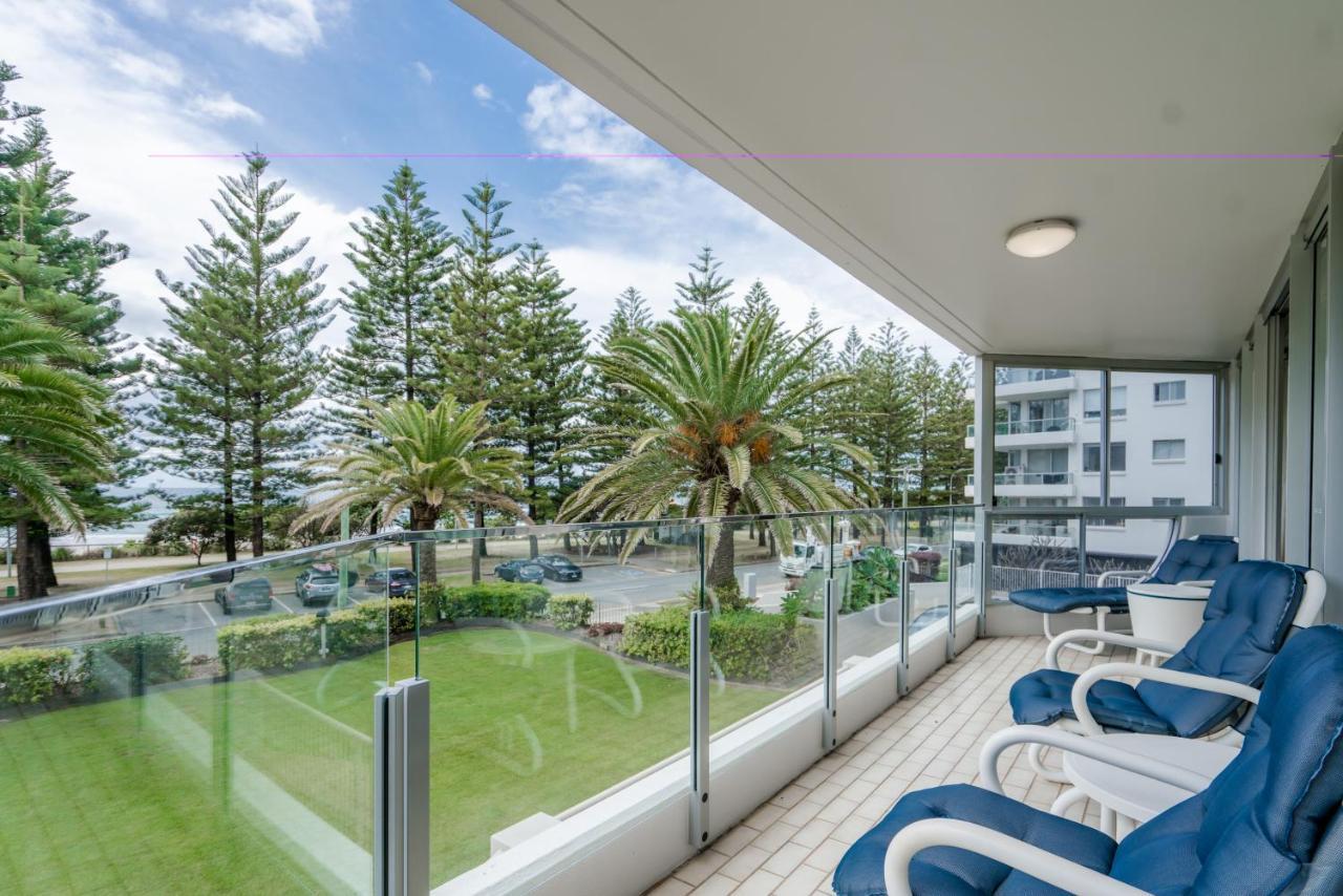 Cashelmara Beachfront Apartments Гоулд Коуст Екстериор снимка