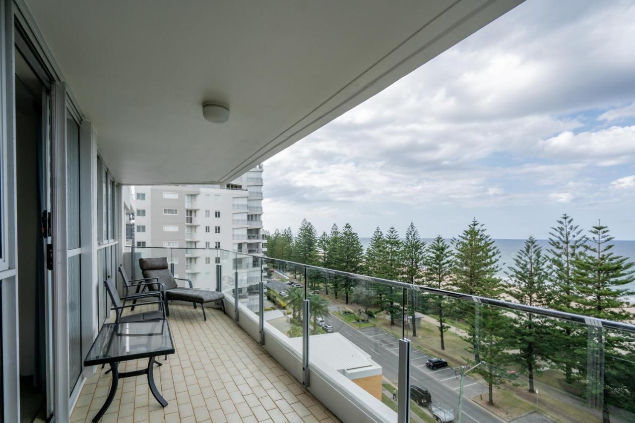 Cashelmara Beachfront Apartments Гоулд Коуст Екстериор снимка
