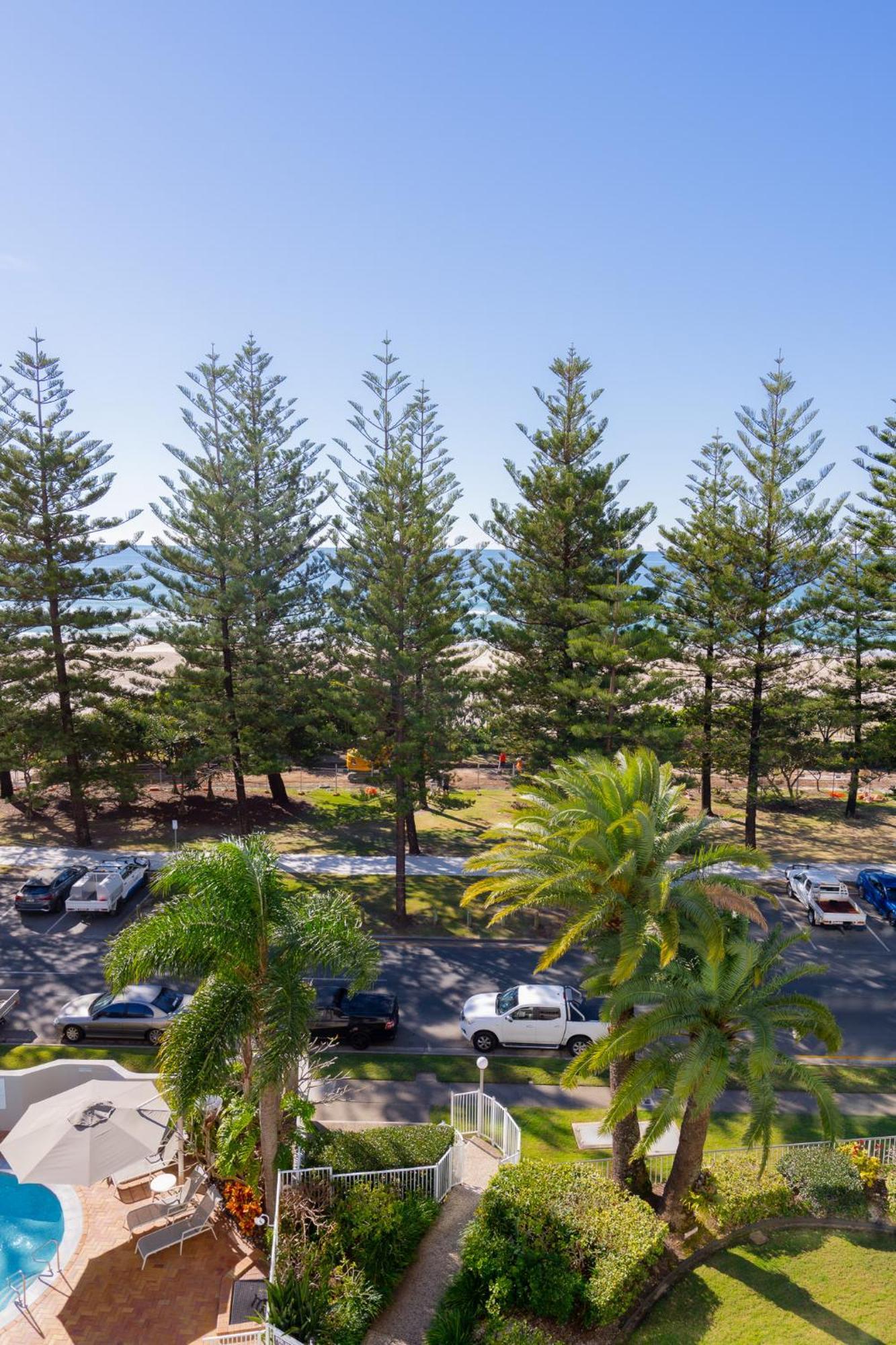 Cashelmara Beachfront Apartments Гоулд Коуст Екстериор снимка