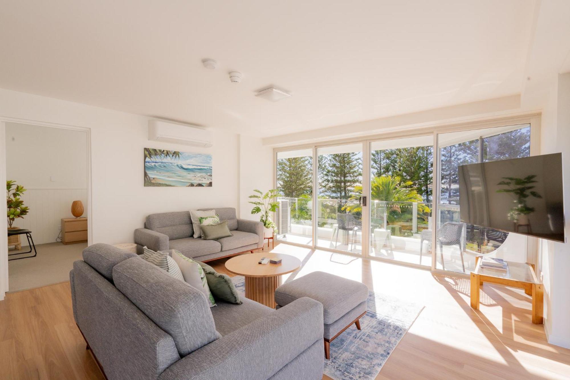 Cashelmara Beachfront Apartments Гоулд Коуст Екстериор снимка